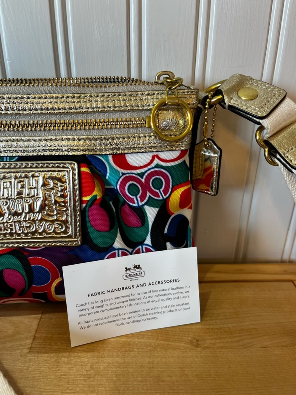 Coach Poppy Pop C Graffiti Metallic Gold Patchwork Swingback - Picture 13 of 15